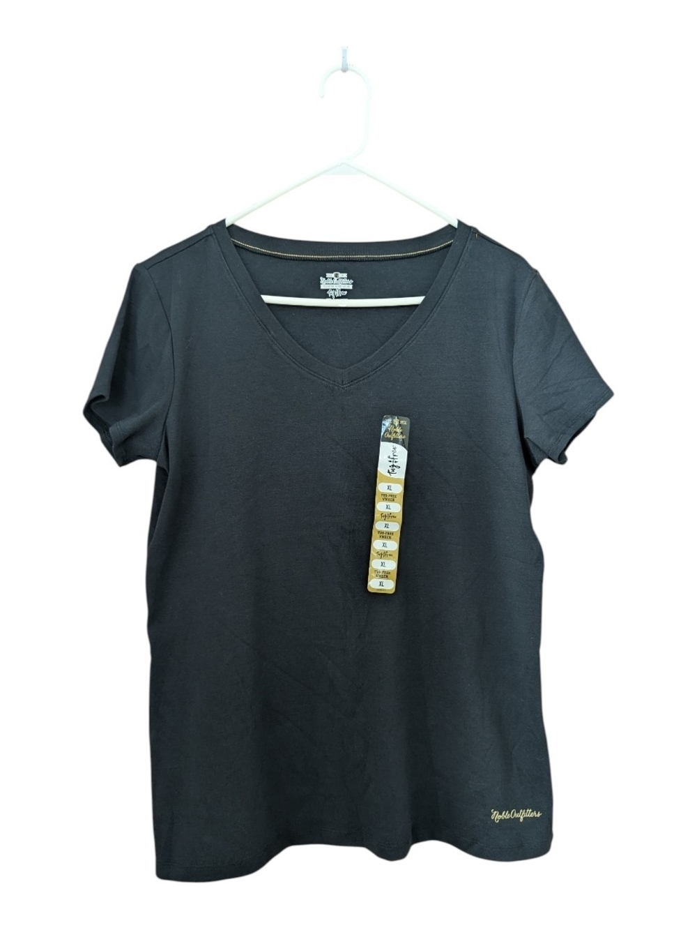 Noble Outfitters Women's T Shirt Sz XL Black V-Neck Short Sleeve